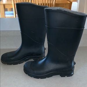 fleet farm mens boots